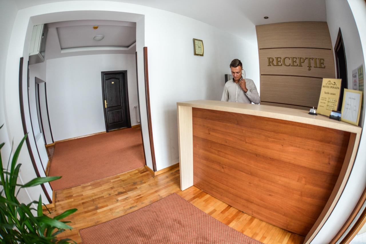 Hotel Posada Ramnicu Valcea Bagian luar foto